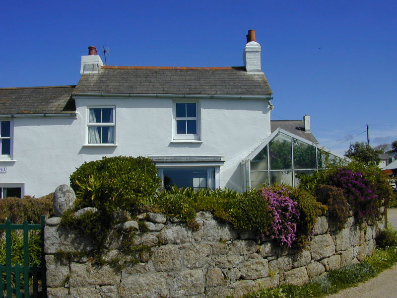 Monaveen Cottage Holidays Isles of Scilly Self